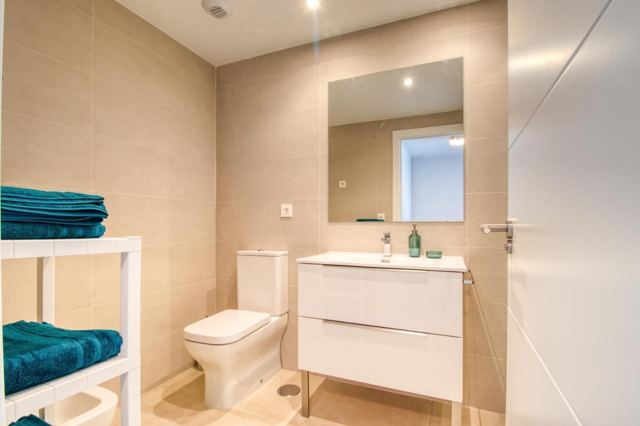 Newly Constructed 2 Bed Apartment With Sea Views Casares Buitenkant foto
