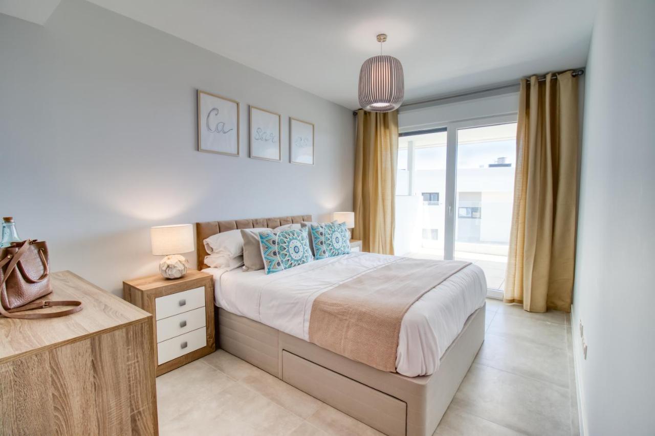 Newly Constructed 2 Bed Apartment With Sea Views Casares Buitenkant foto
